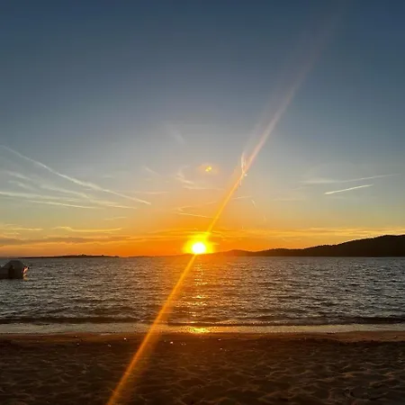 بيت للعطل Greek White House *