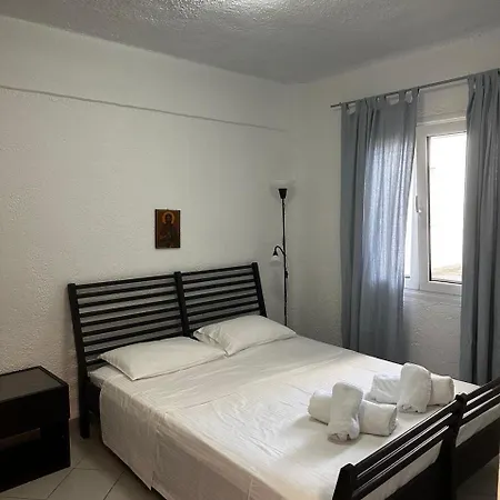 Greek White House Case de vacanță