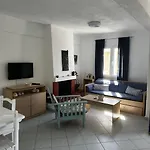 Greek White House Feriehus *